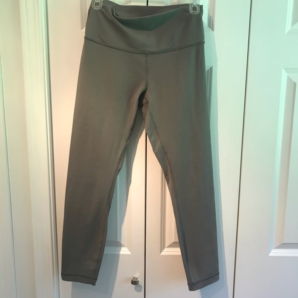 Grey Lululemon leggings
